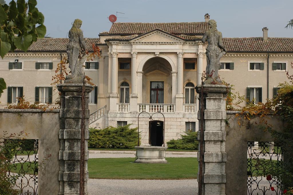 Relais Corte Paradiso Peschiera del Garda Luaran gambar
