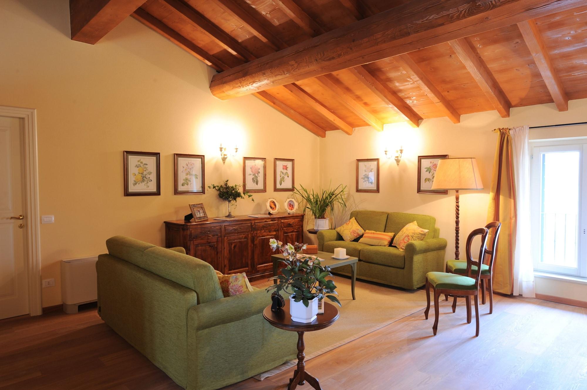 Relais Corte Paradiso Peschiera del Garda Luaran gambar