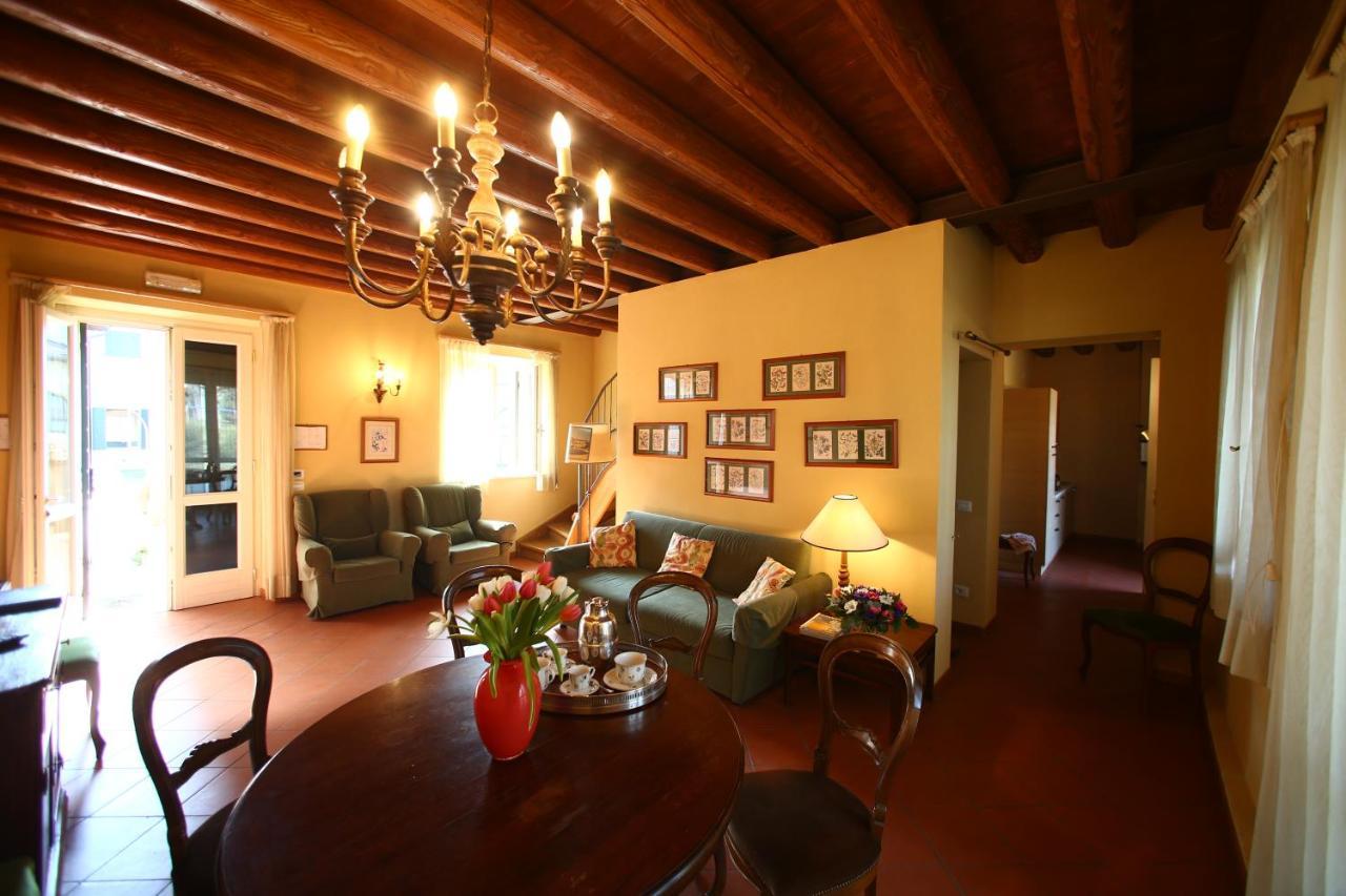Relais Corte Paradiso Peschiera del Garda Luaran gambar