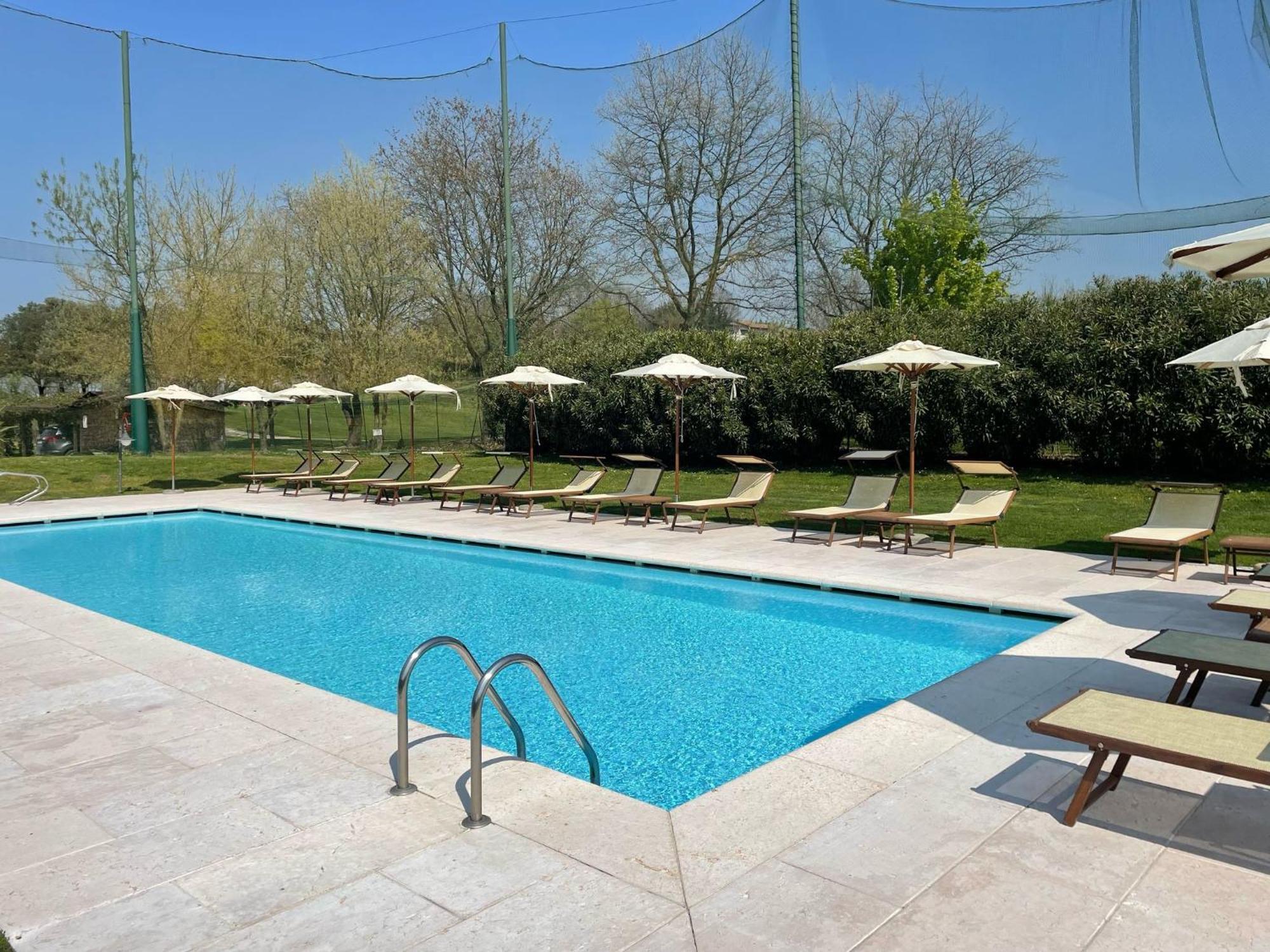 Relais Corte Paradiso Peschiera del Garda Luaran gambar