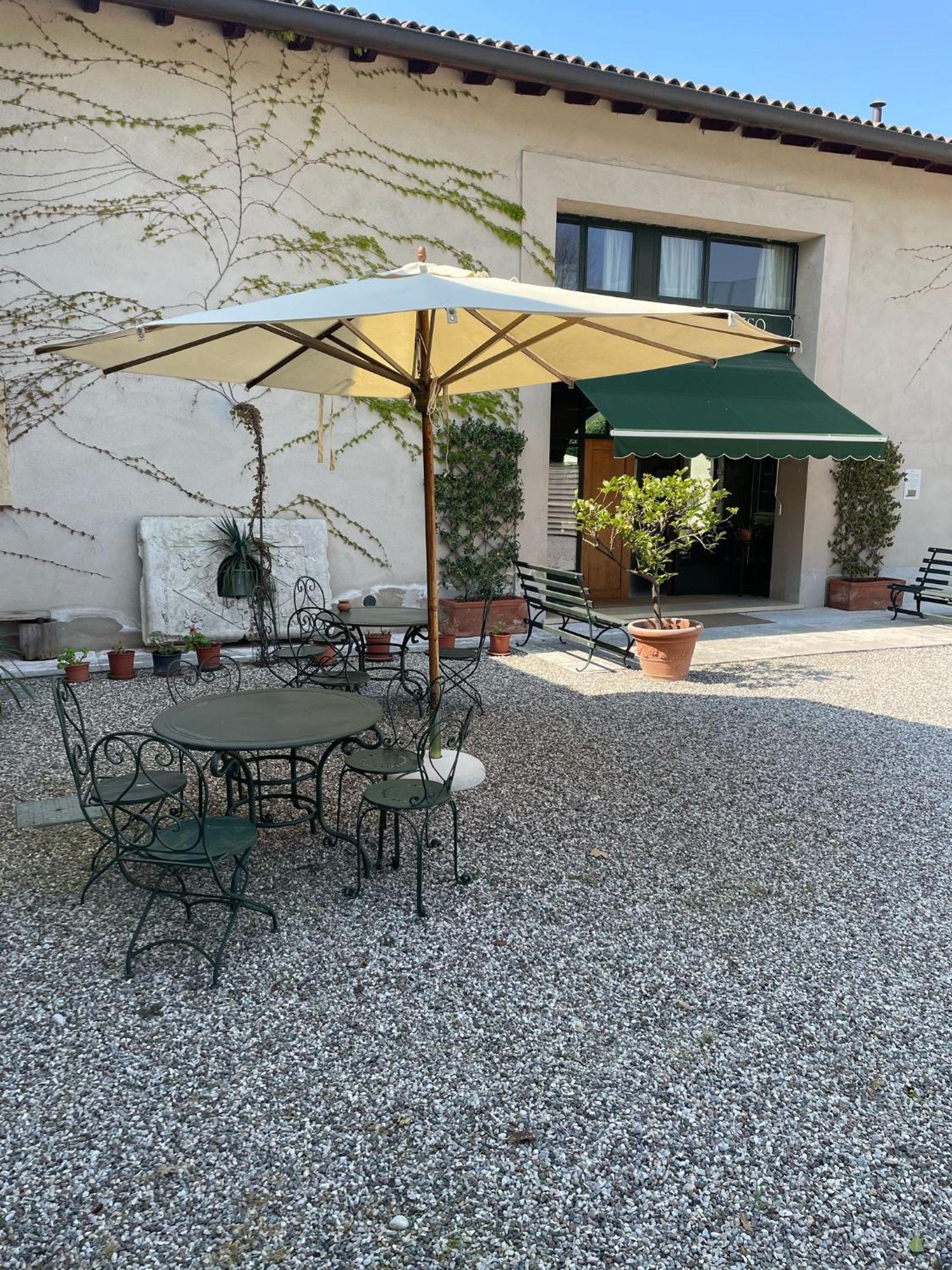 Relais Corte Paradiso Peschiera del Garda Luaran gambar
